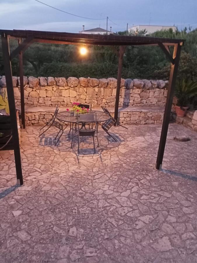 Trulli Domus Petra Βίλα Αλμπερομπέλο Εξωτερικό φωτογραφία