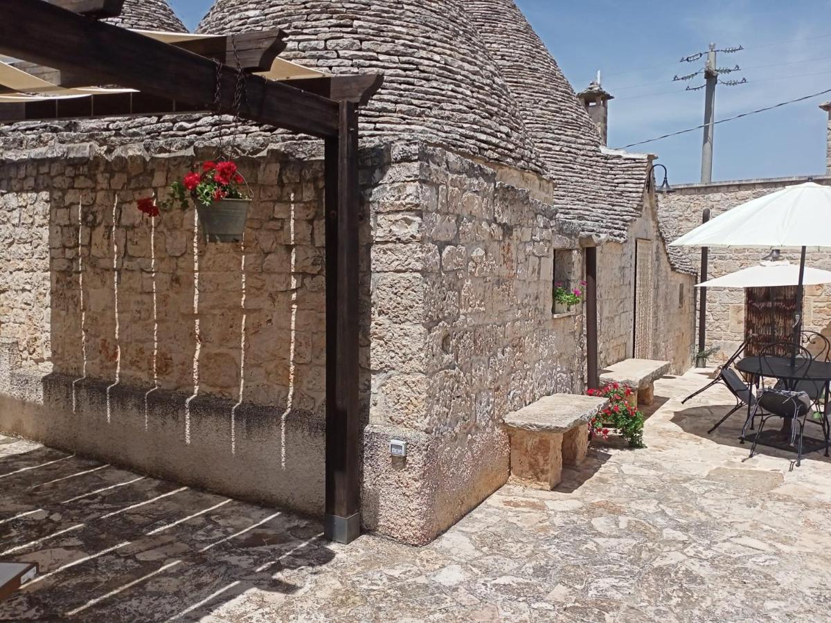 Trulli Domus Petra Βίλα Αλμπερομπέλο Εξωτερικό φωτογραφία