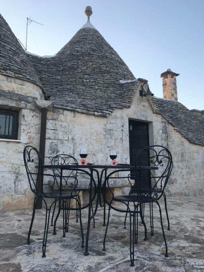 Trulli Domus Petra Βίλα Αλμπερομπέλο Εξωτερικό φωτογραφία